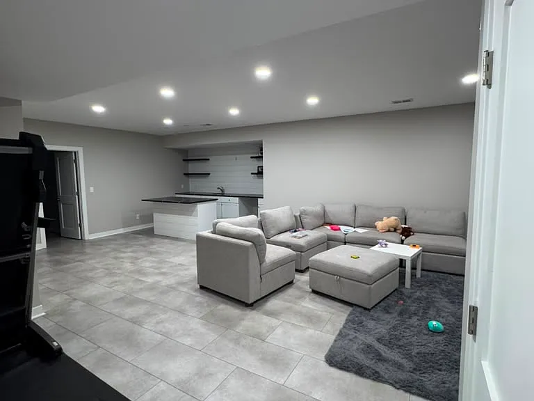 18320 Monrovia St — Photo 25