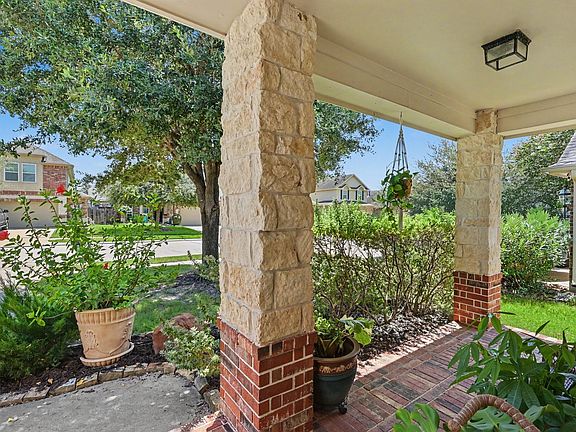 5th image of 19015 Pinewood Point Ln