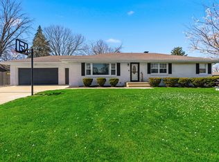3311 Pinecrest Dr, Joliet, IL