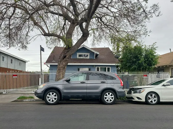 1210-1212 E 42nd Pl, Los Angeles, CA 90011