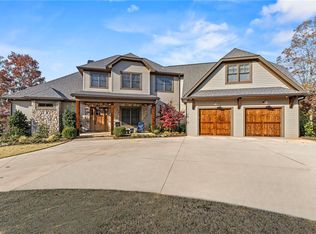 551 Cliffs Vista Pkwy, Six Mile, SC 29682