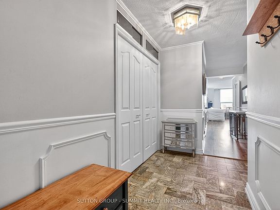 3rd image of 1535 Lakeshore Rd E #1606