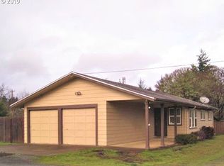 320 SW Ivy St, Willamina, OR 97396