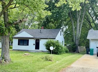 1250 S Lake Ridge Ave, Decatur, IL 62521