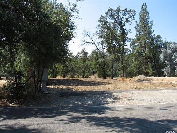 5th image of 7674 Highland Ave