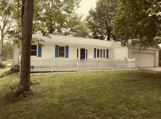 5358 N 37th St, Galesburg, MI 49053