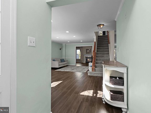 5th image of 45 Kanon Ct