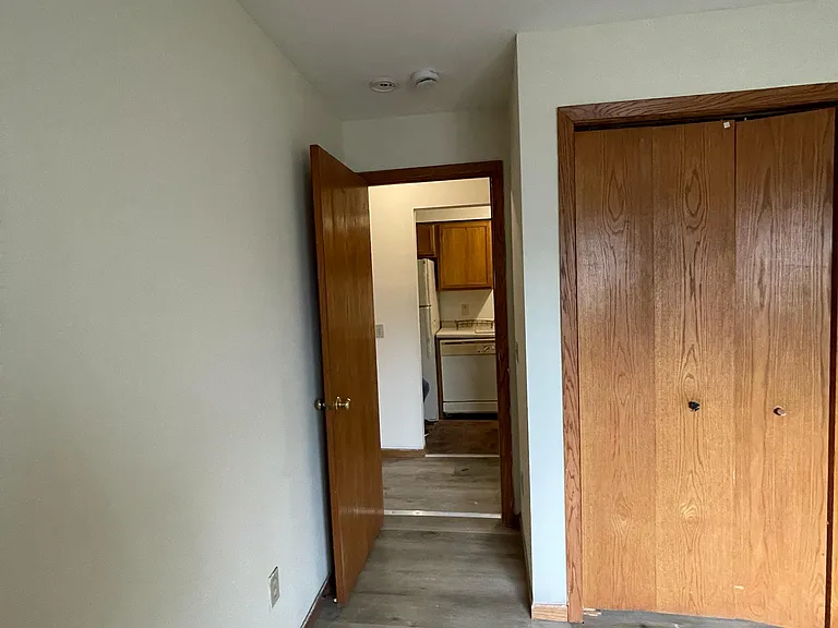 4741 Crescent Rd #4 — Photo 11