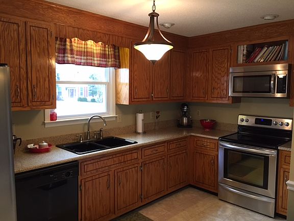 Granite & Stainless