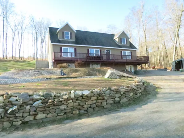 11 Wilkes Road, East Hampton, CT 06424