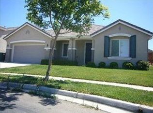 16 Jersey Ln, Patterson, CA 95363