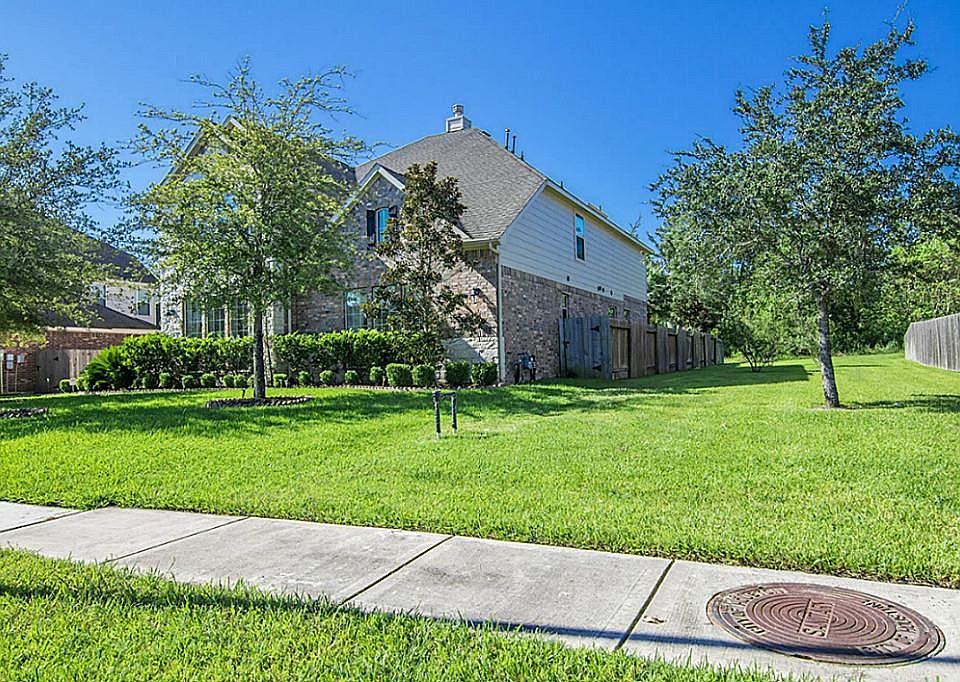 1st image of 13502 Hammond Hills Ln