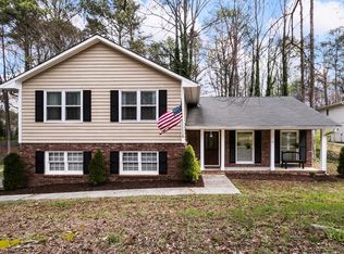 514 Benson Hurst Dr SW, Mableton, GA 30126