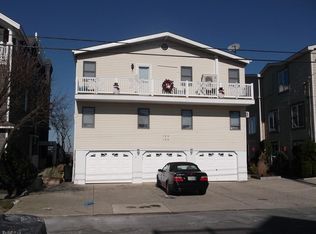 195 W 17th St, Ocean City, NJ 08226