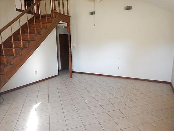 3rd image of 5153 Towering Oaks Ave