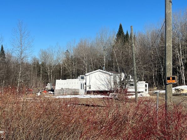240 Station Rd, Monticello, ME 04760