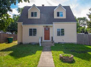 1338 Plainfield Rd, Joliet, IL 60435