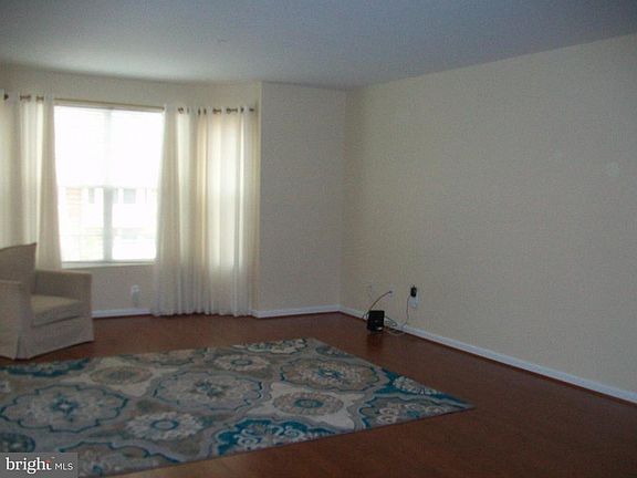 5th image of 15201 N Berwick Ln