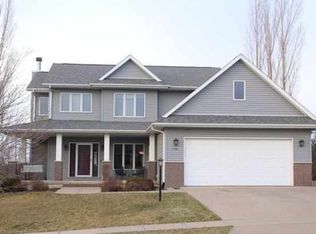 4546 Dryden Ct, Iowa City, IA 52245