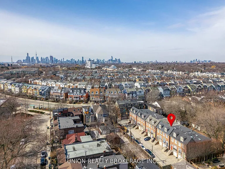 59D Woodbine Ave — Photo 44