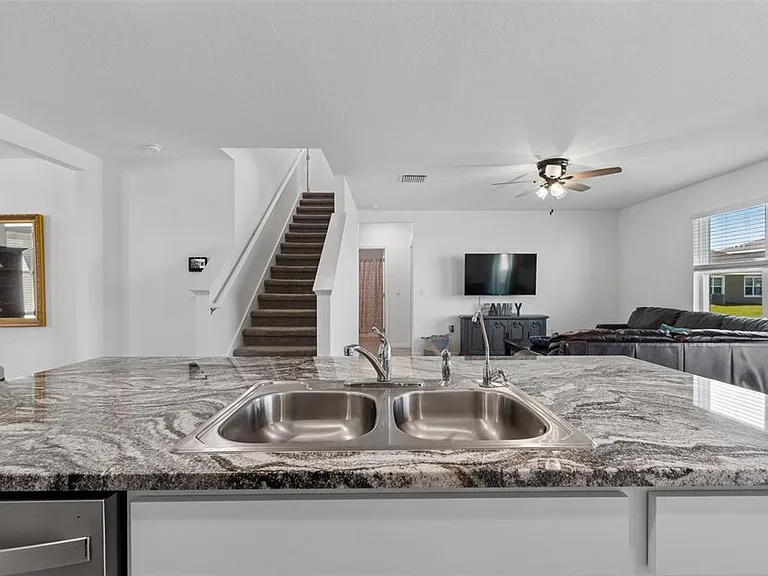 3406 Grassy Knoll Ct — Photo 16