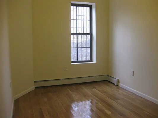 Rented by Blue Egg Realty Corp | media 24