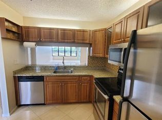 2767 Carambola Cir S APT 303, Pompano Beach, FL 33066