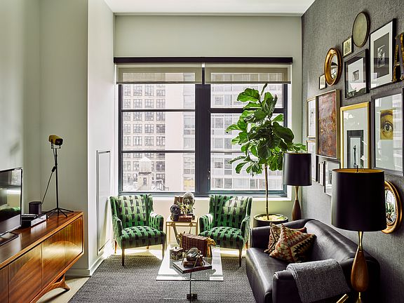 4th image of 515 W 38th St APT 25F