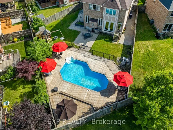 28 Ohara Ln, Hamilton, ON L9K 0C7