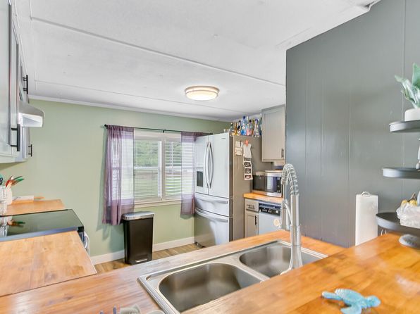 42 Perineau Ct, Walterboro, SC 29488