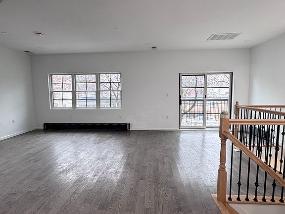 2nd image of 152 Burgher Ave Floor 2