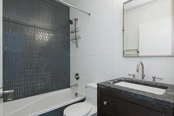 Rented by R New York | media 7