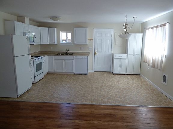 Kitchen Entry