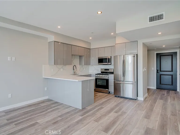 7018 Alabama Ave #203 — Photo 13