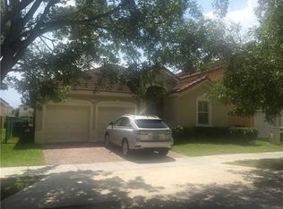 16430 SW 82nd Ter, Miami, FL 33193