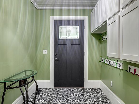 3rd image of 3515 Architect Ave