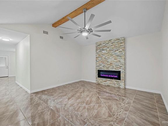 4th image of 811 W 13th St