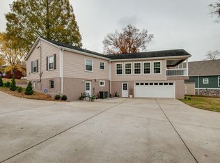 130 Park Cir, Old Hickory, TN 37138