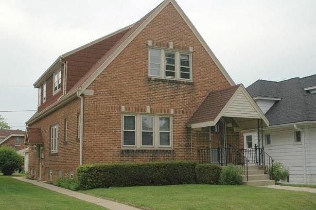 1st image of 3423 S 10th St #3423A