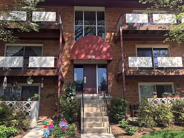 1st image of 216 Locust St SE APT 136