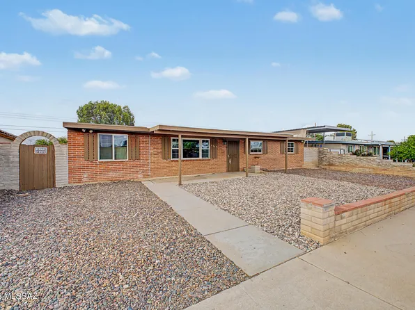 7957 E Nicaragua Dr, Tucson, AZ 85730