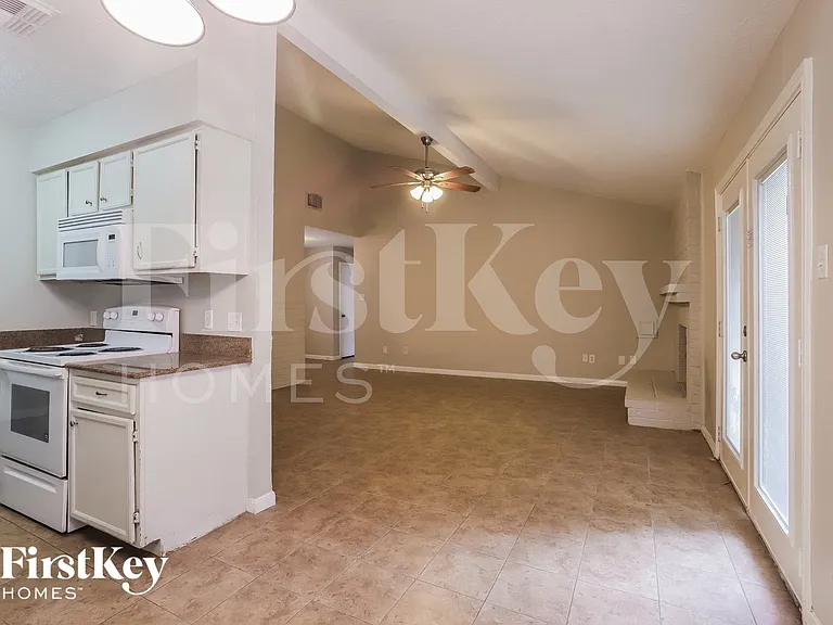 4118 Algernon Dr — Photo 5