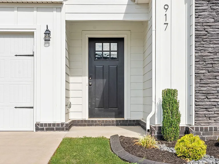 917 Frog Gip Pond Ct — Photo 3