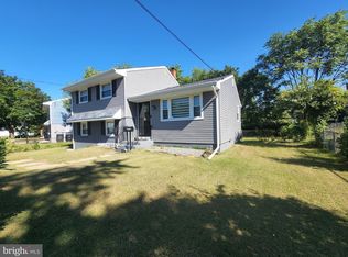 225 Aman Ave, Lindenwold, NJ 08021