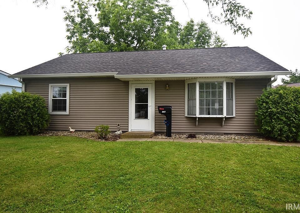 1st image of 2057 Washington Dr