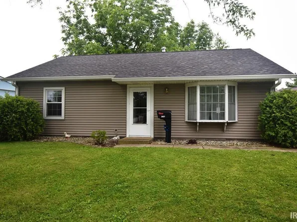 2057 Washington Dr, Frankfort, IN 46041
