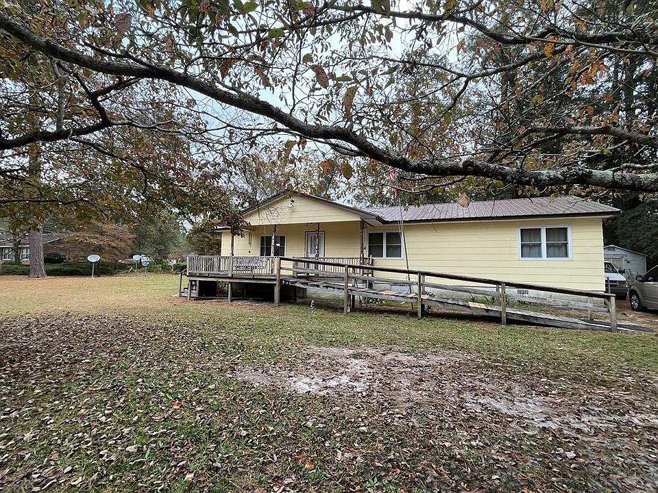 207 Smoak St, Bamberg, SC 29003 MLS 45311 Zillow