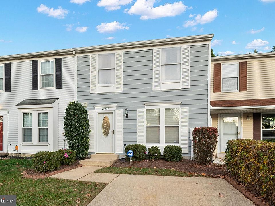 1st image of 15431 N Oak Ct
