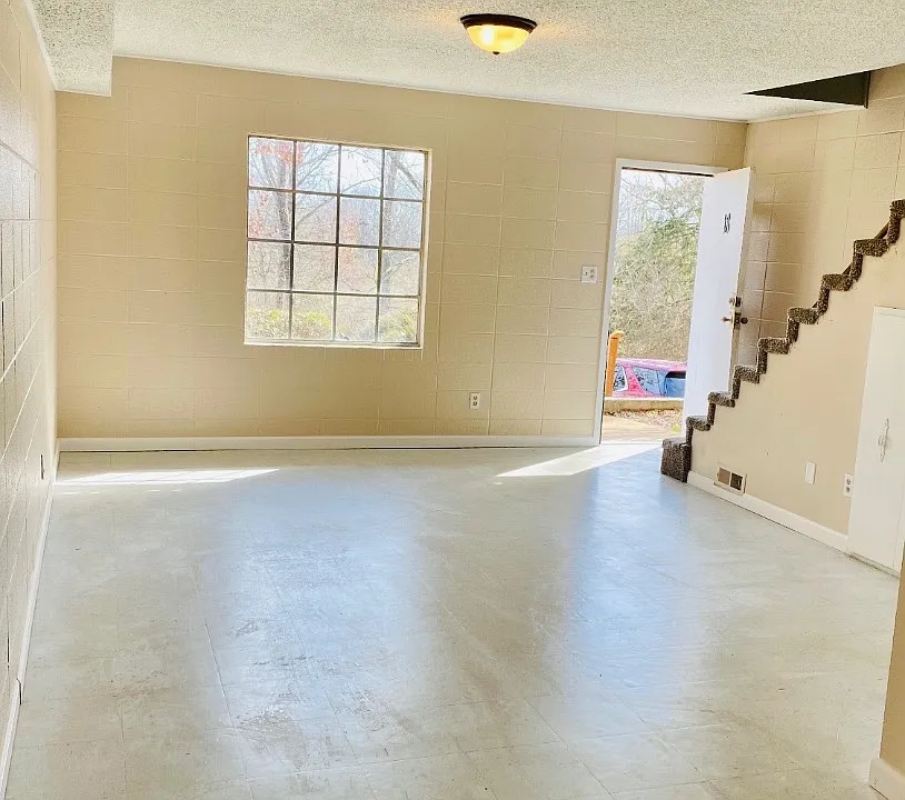 3322 S Westwood Blvd #1