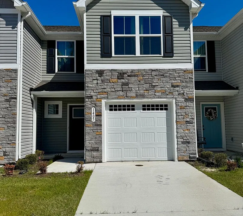1405 Raven Way